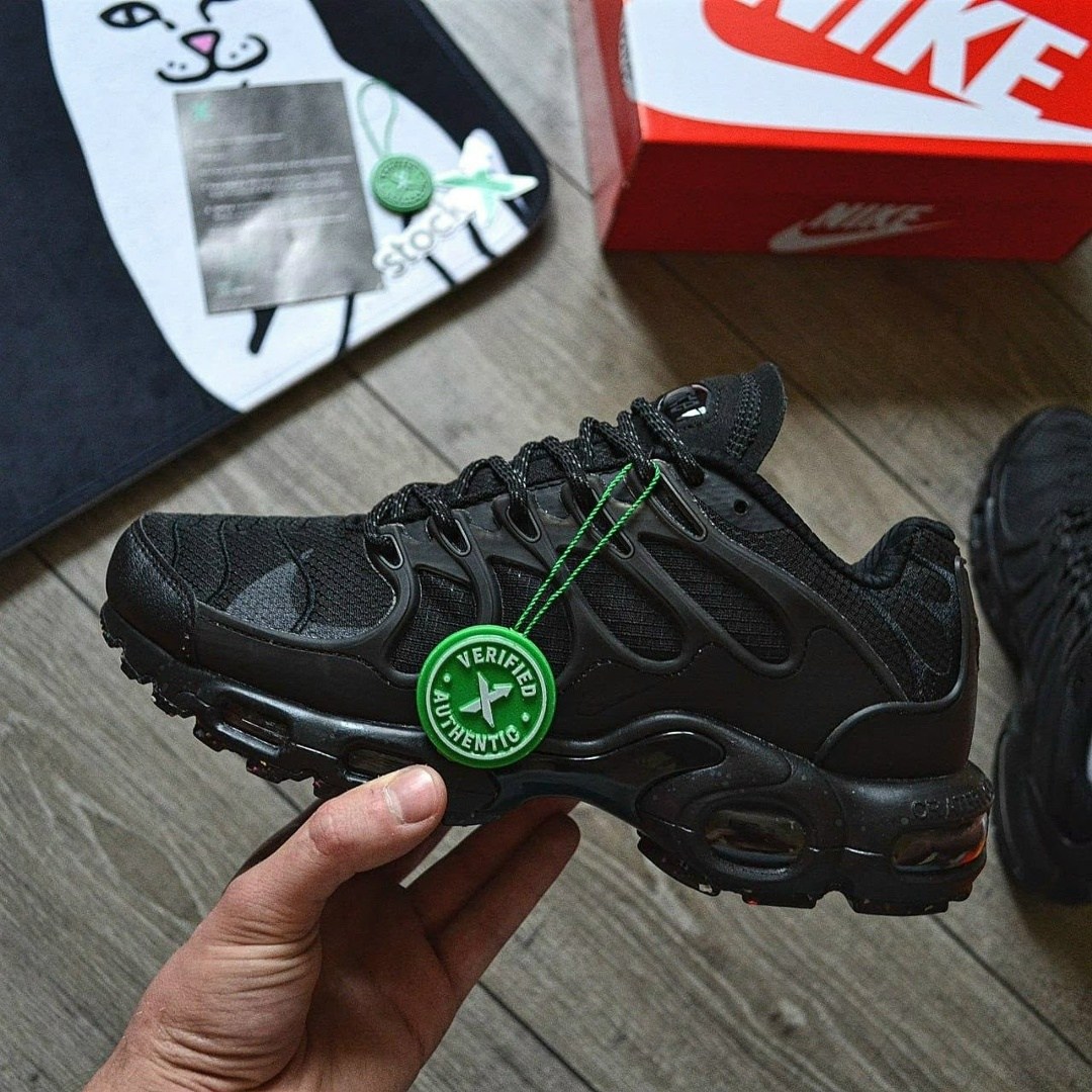 кроссовки,кроссовки мужские nike air max terrascape plus,тн кроссовки,nike air max tn plus,мужской кроссовки