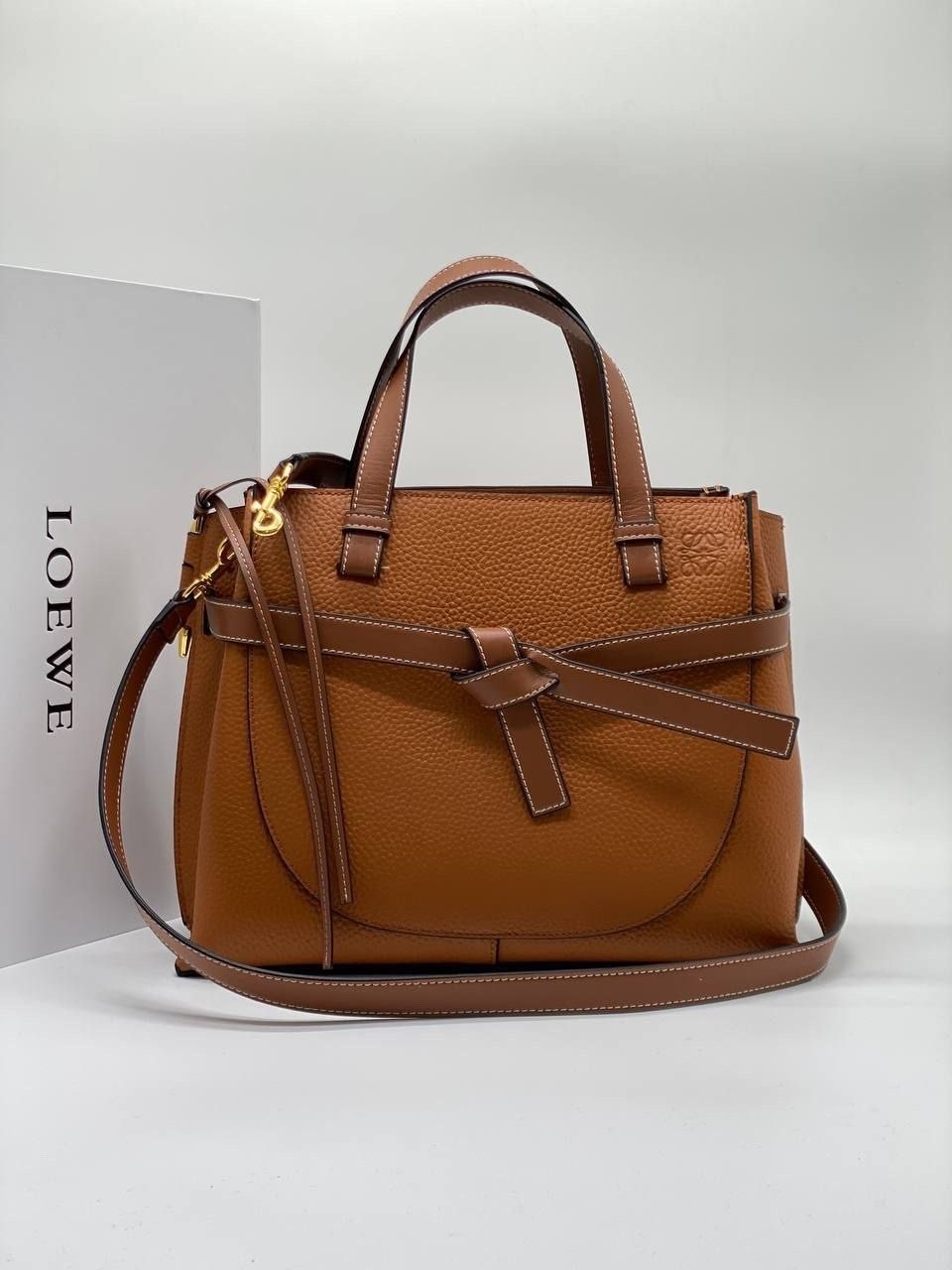 loewe сумка,сумка,сумки женская,классическая сумка,сумки модные