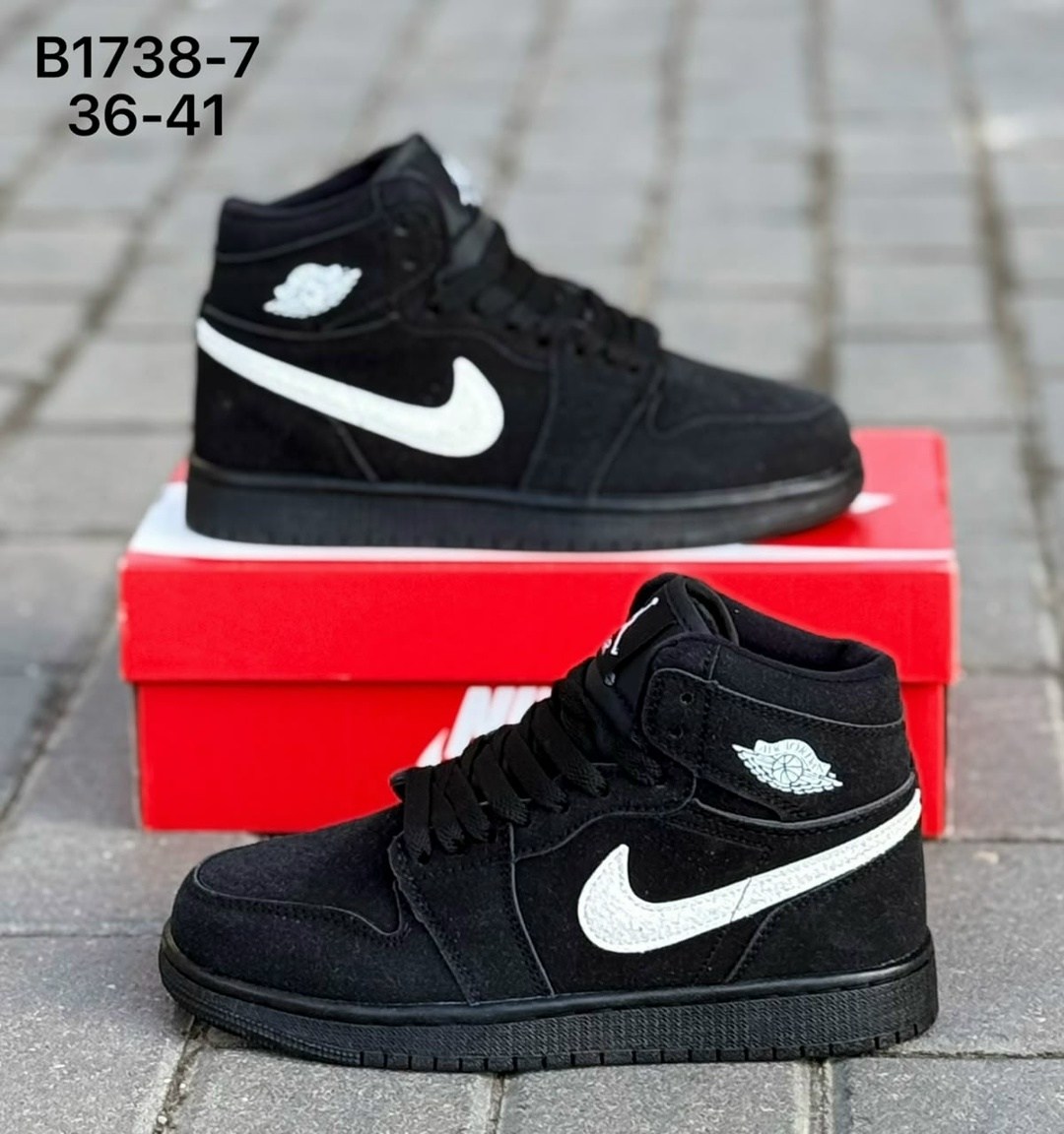 кроссовки nike air jordan 1 retro high og зимние,кроссовки джорданы air jordan высокие демисезонные nike,кроссовки,nike air jordan 1 mid,мужской кроссовки