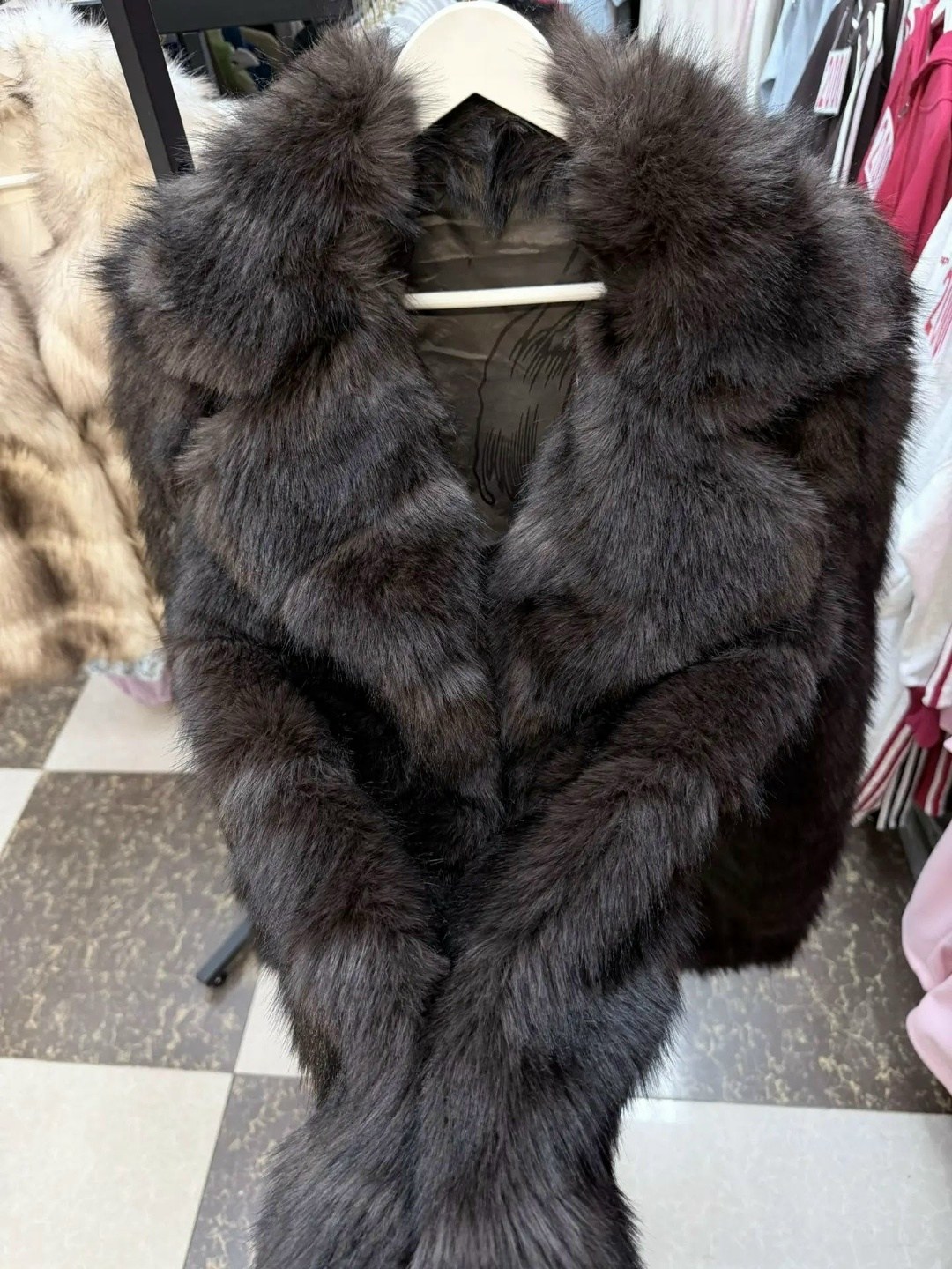 шуба из норки,норковая шуба,шуба,шуба из меха финского песца,шуба норка