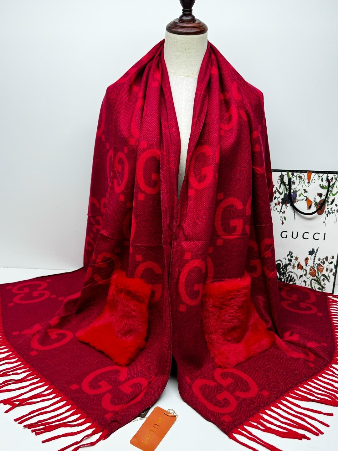шарф gucci,шарф гуччи женский,модный женский кашемировый шарф в стиле gucci,шарф гуччи,платок гуччи коричневый