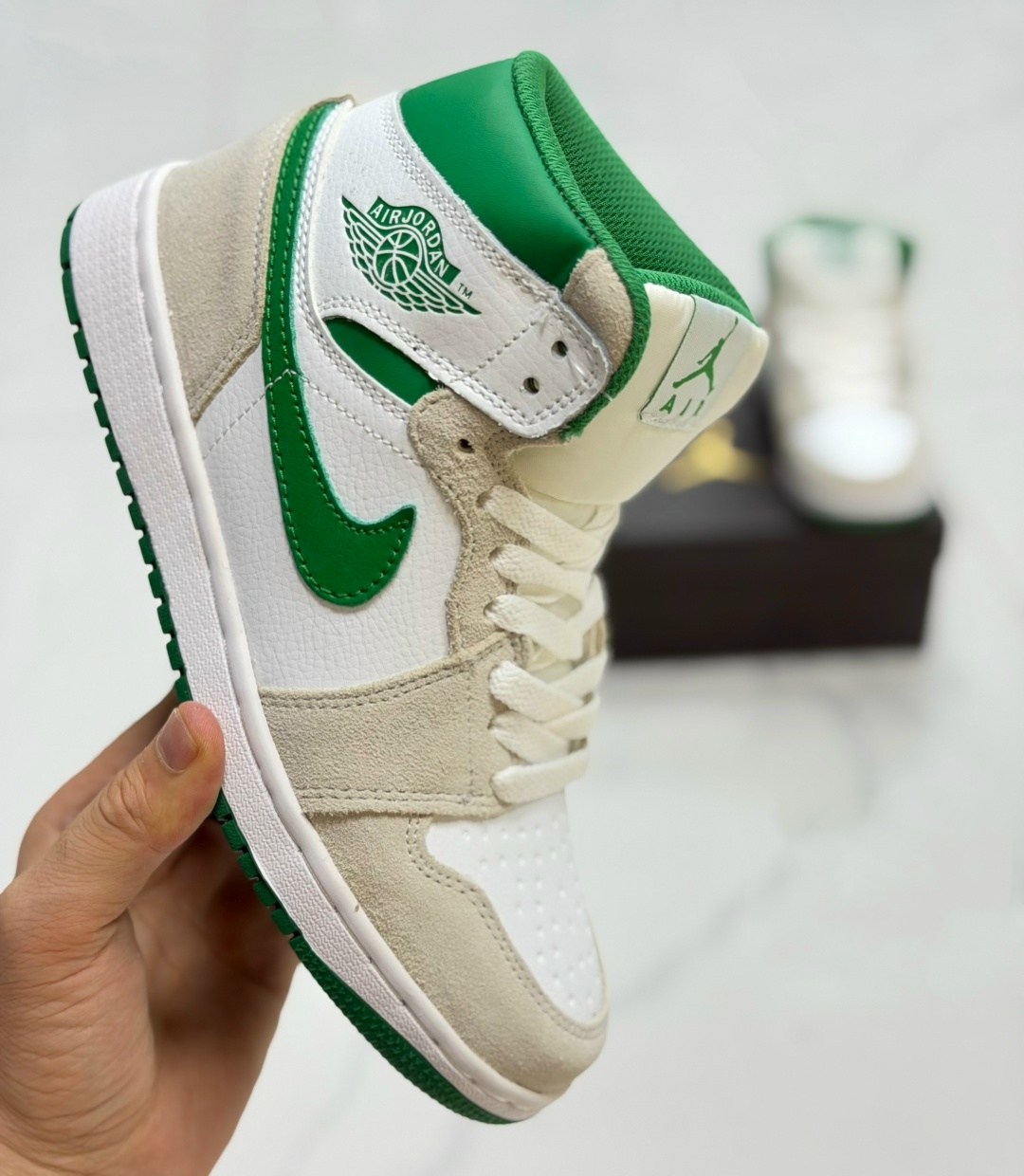 air jordan 1 mid pine green,nike air jordan 1 mid se,кроссовки nike air jordan 1,nike air jordan 1 mid,nike air jordan 1 retro high og