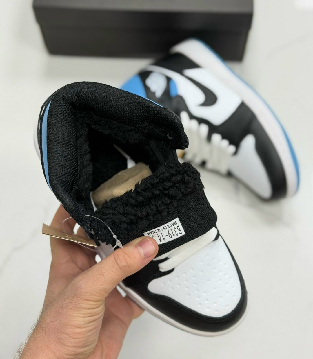 nike air jordan 1 mid,air jordan 1 mid,nike air jordan 1,nike air jordan 1 retro high og,air jordan 1 mid university blue