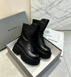 Ботинки