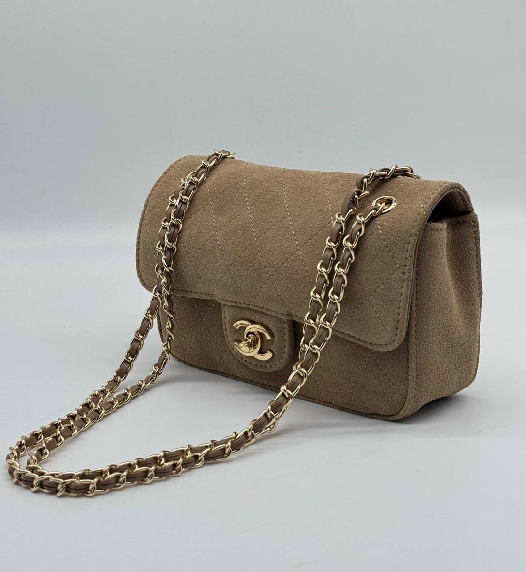 chanel brown suede mini classic flap,сумки шанель,chanel classic flap bag,бархатная сумка chanel,сумка chanel