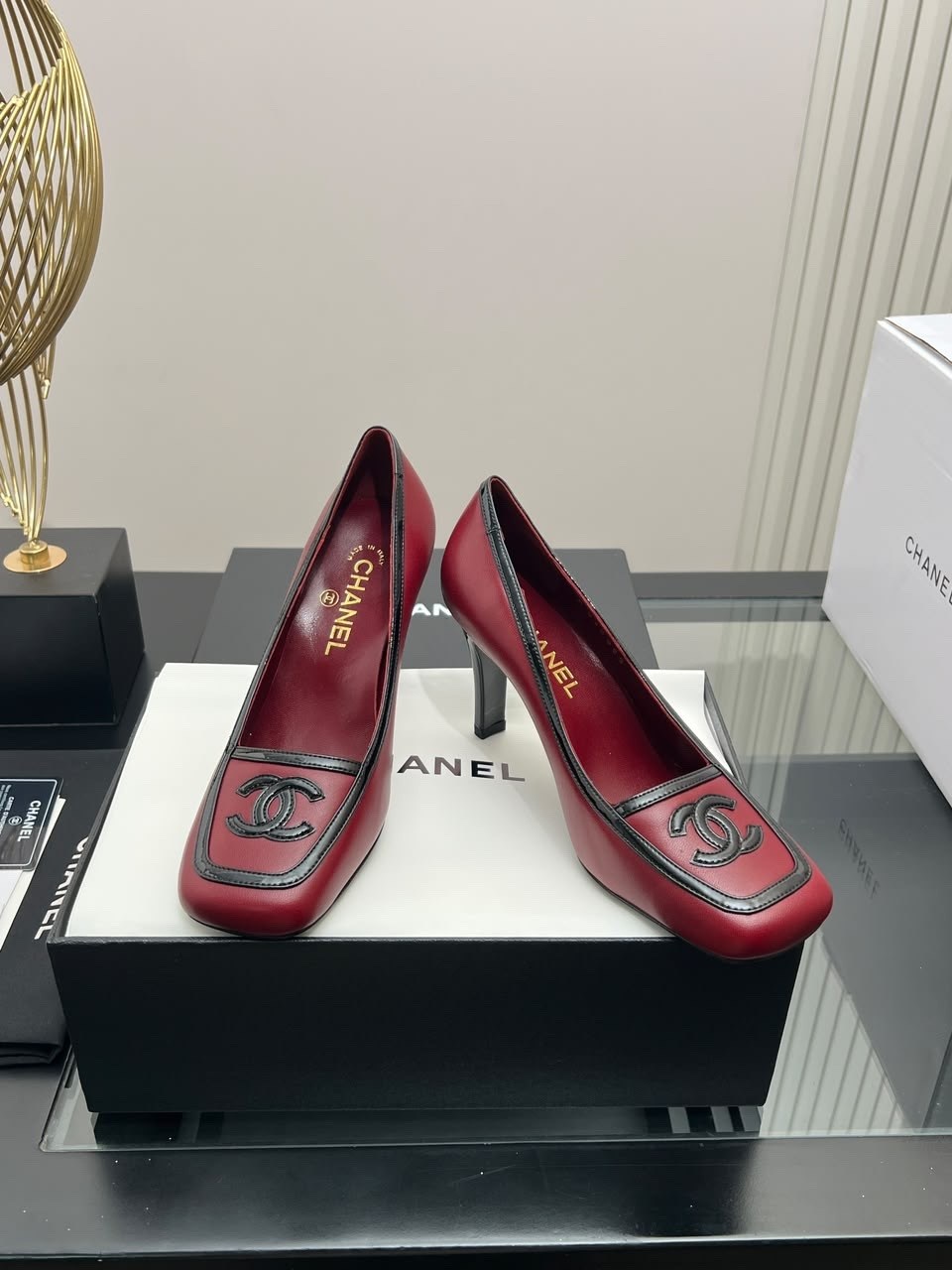 ,туфли chanel,туфли шанель с круглым каблуком,туфли шанель,туфли в стиле шанель