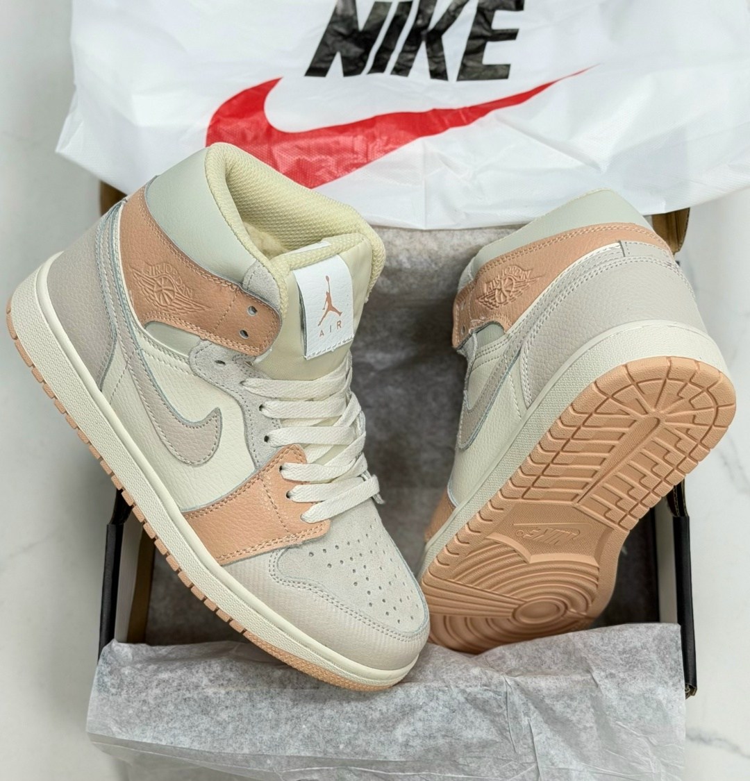 nike air jordan 1 mid,женские кроссовки nike air jordan 1 mid,кроссовки nike air jordan 1 mid milan,nike air jordan 1,air jordan 1 mid