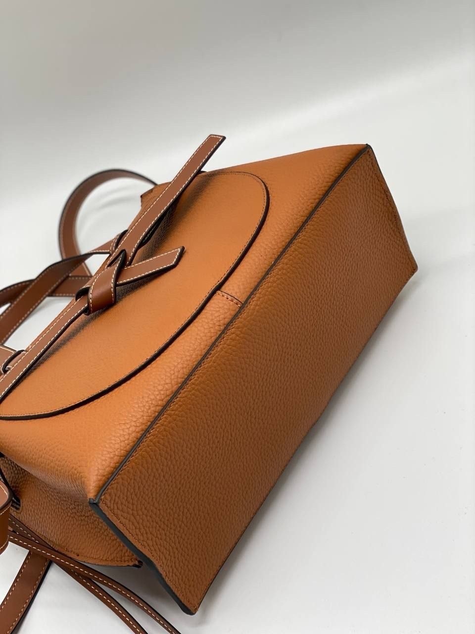 loewe сумка,сумка,сумки женская,классическая сумка,сумки модные