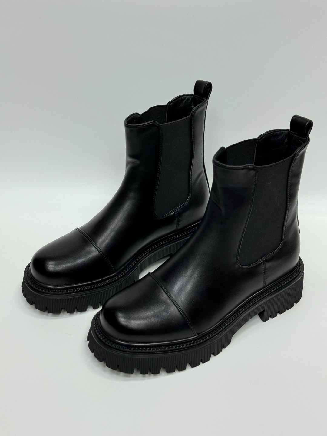 ,ботинки balenciaga,челси ботинки,ботинки женские,ботинки balenciaga tractor зимние черные