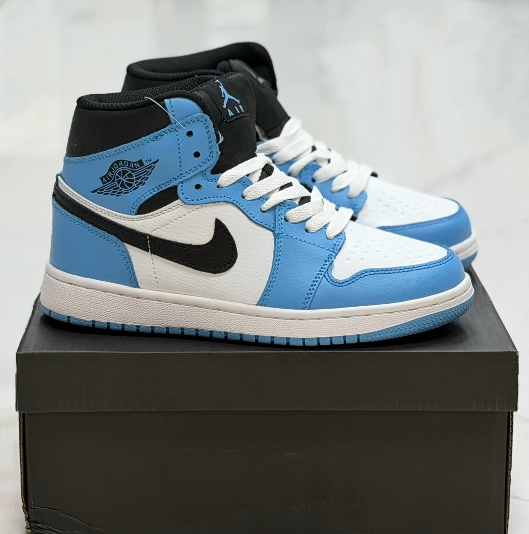 nike air jordan 1 retro high,женские кроссовки nike air jordan 1 mid,кроссовки nike air jordan 1 retro high,nike air jordan 1 retro high og,кроссовки nike air jordan 1