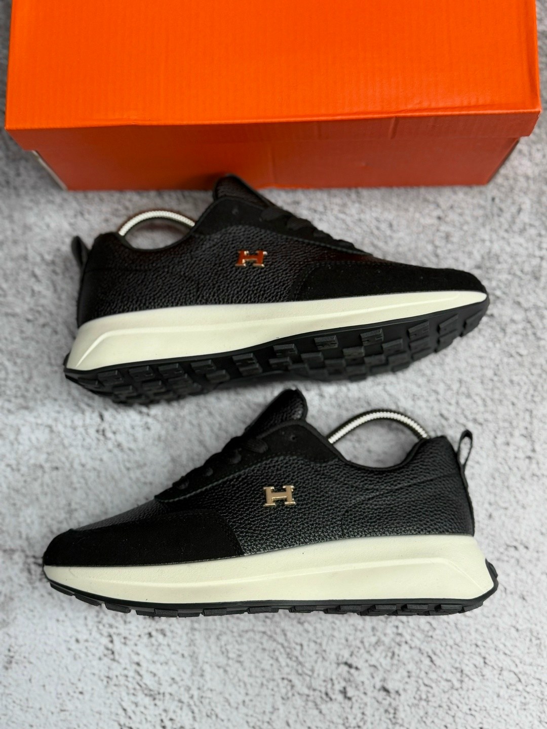 ,кроссовки женскиe,кроссовки hermes,мужские кроссовки,стильные кроссовки