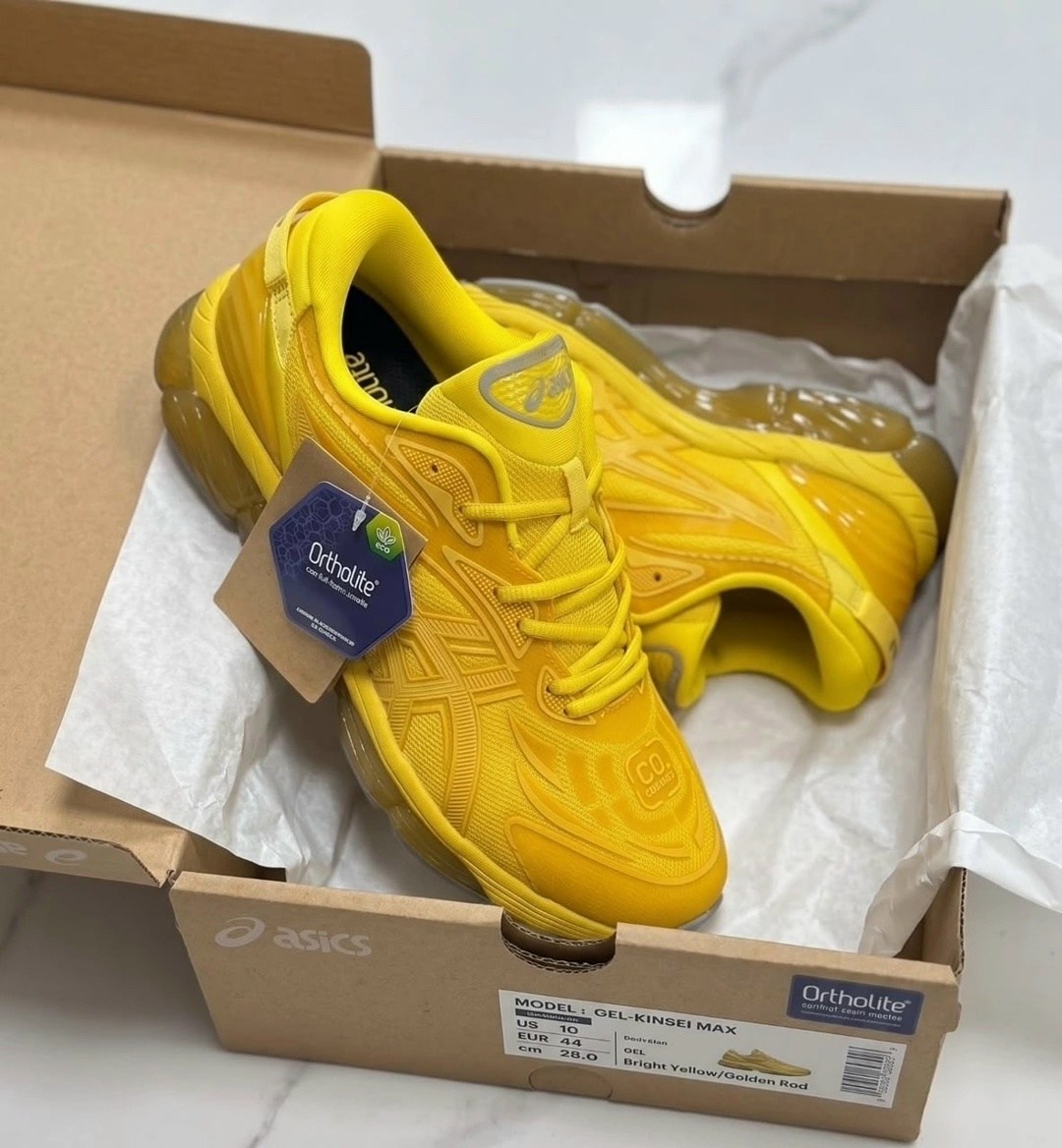 кроссовки asics,кроссовки мужские asics,asics желтые,кроссовки желтые,асикс желтые