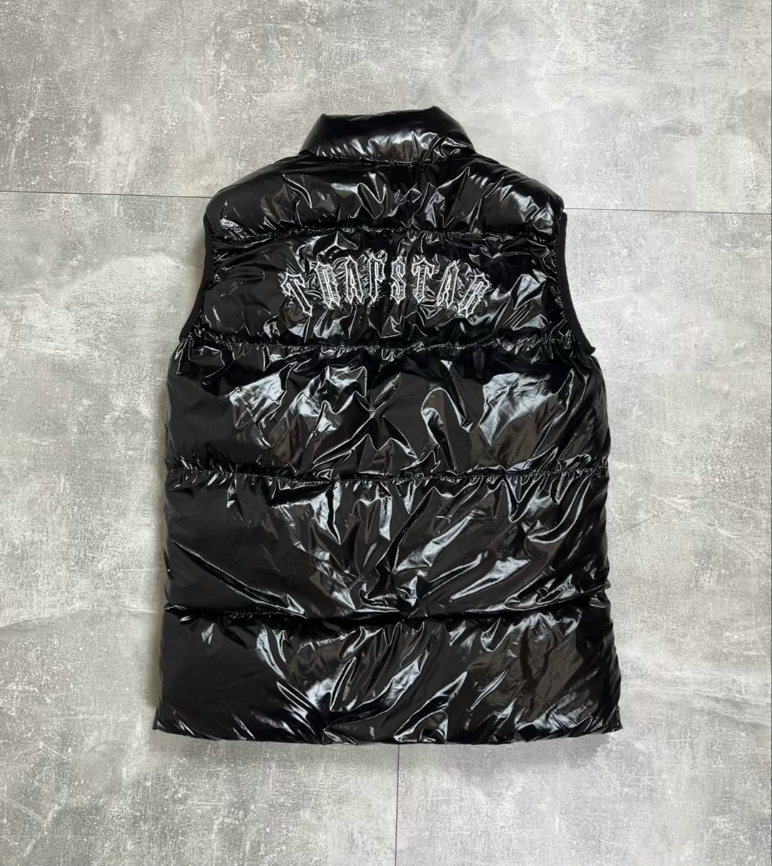 жилетка moncler,жилетка монклер,жилетка,жилет moncler,жилетка монклер мужская