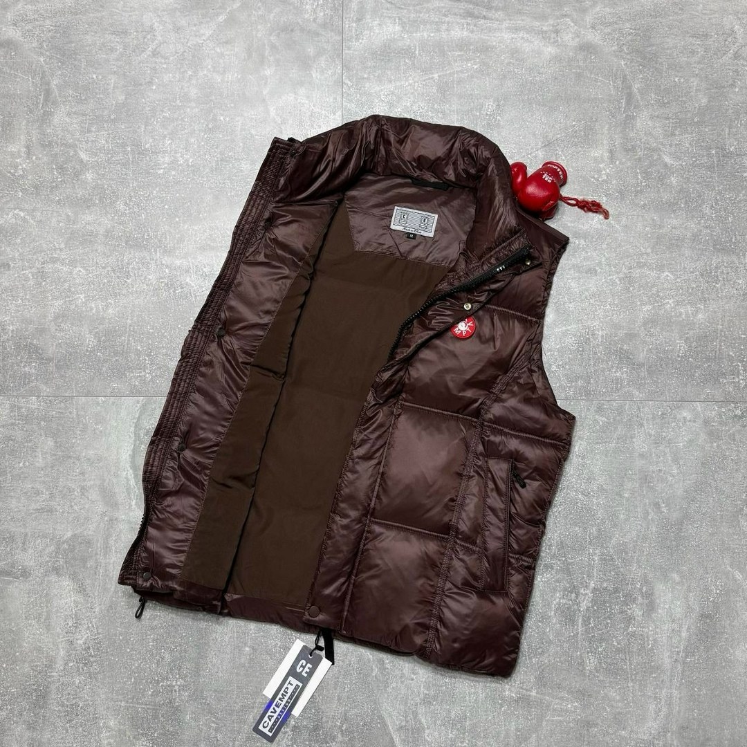 жилетка canada goose,пуховой жилет,жилет canada goose,жилет,жилетки мужские