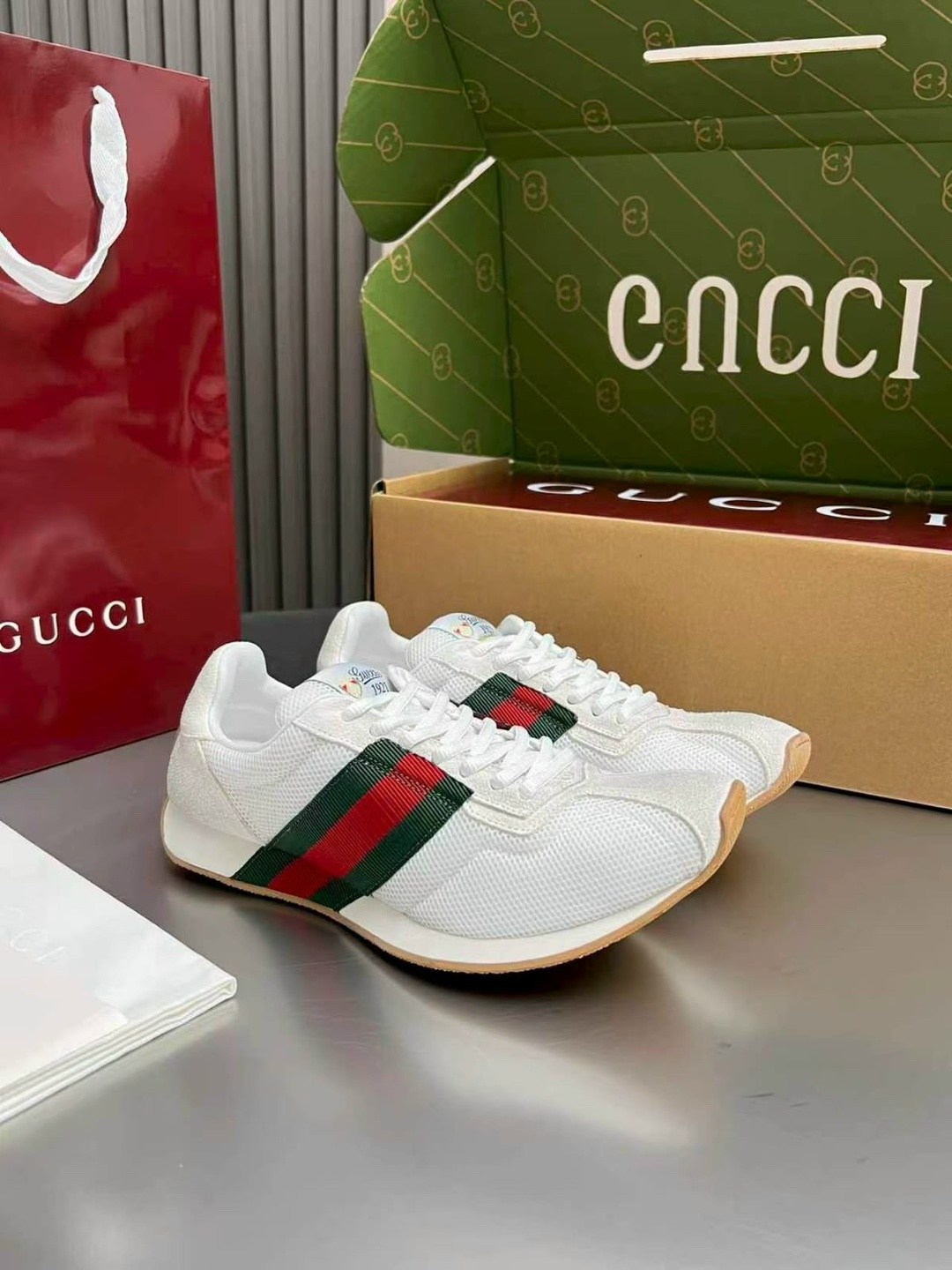 кроссовки gucci женские,кроссовки gucci,gucci кроссовки мужские,кроссовки гуччи зеленые,кроссовки гуччи