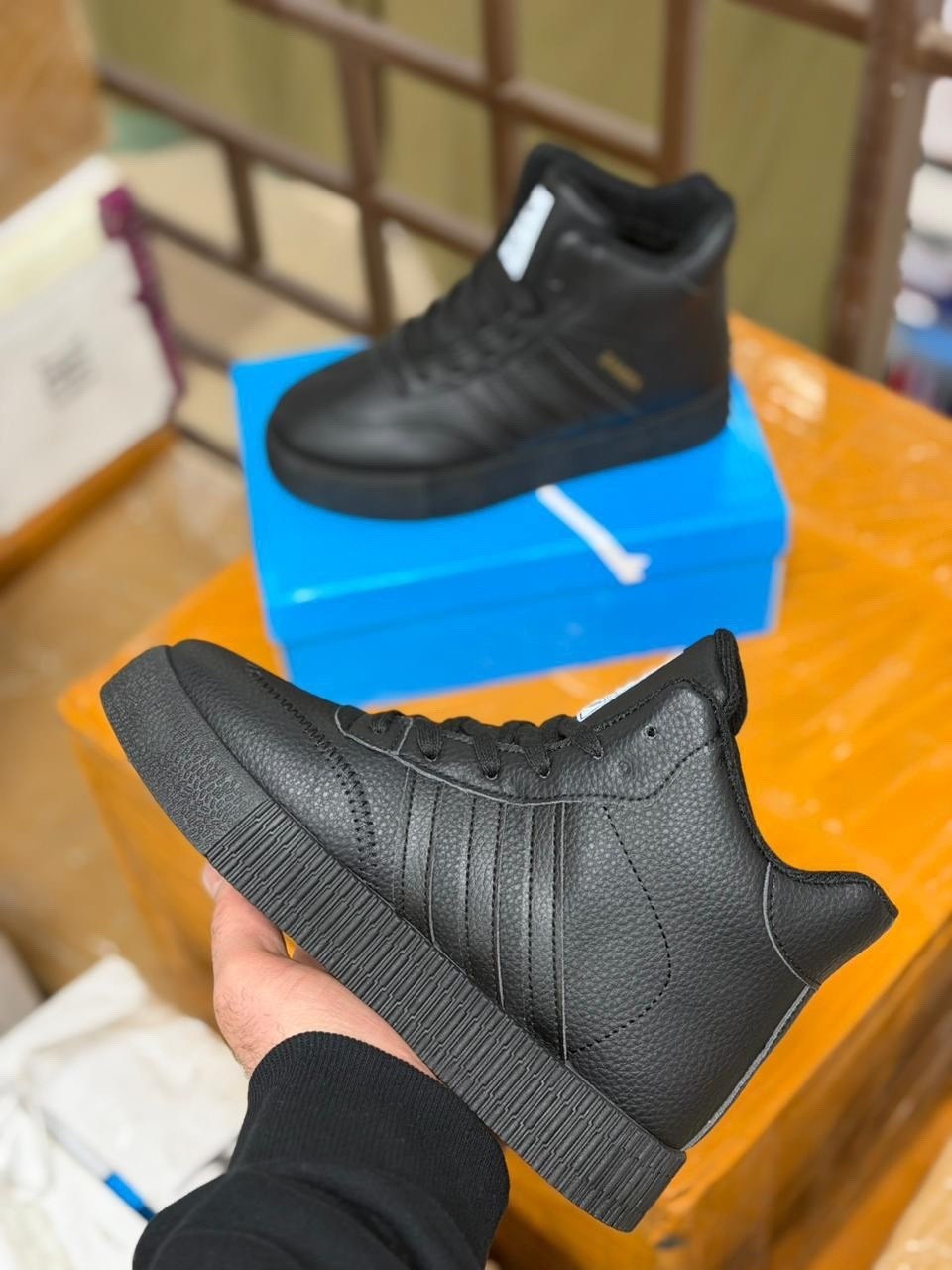 адидас иники мужские зимние кроссовки,кроссовки adidas,adidas зимние кроссовки,зимние мужские спортивные кроссовки adidas ultra boost,кроссовки адидас zx 500 мужские