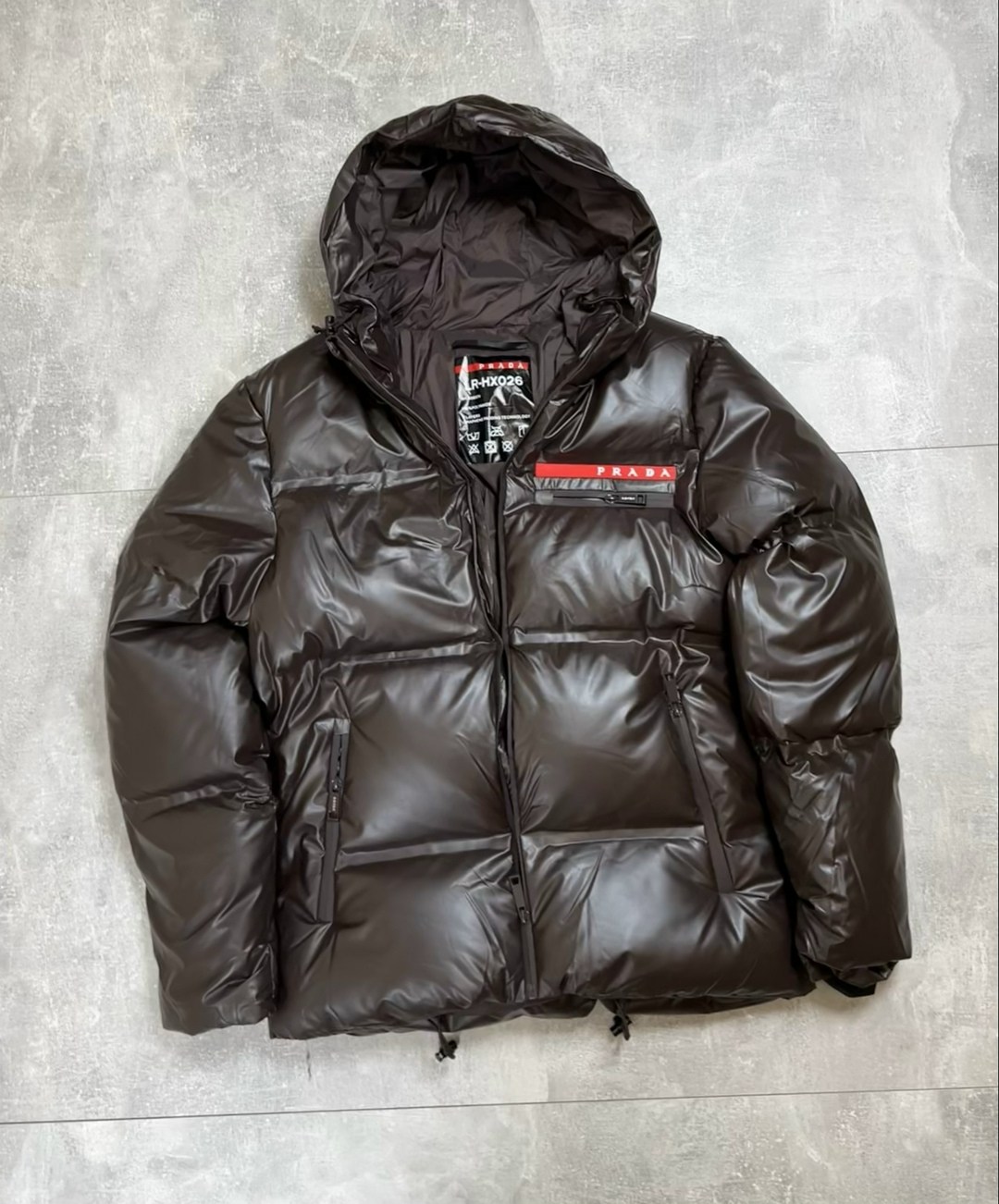 пуховик prada,зимняя мужская куртка prada,куртки и пуховики,prada куртка,куртка prada мужской пуховик