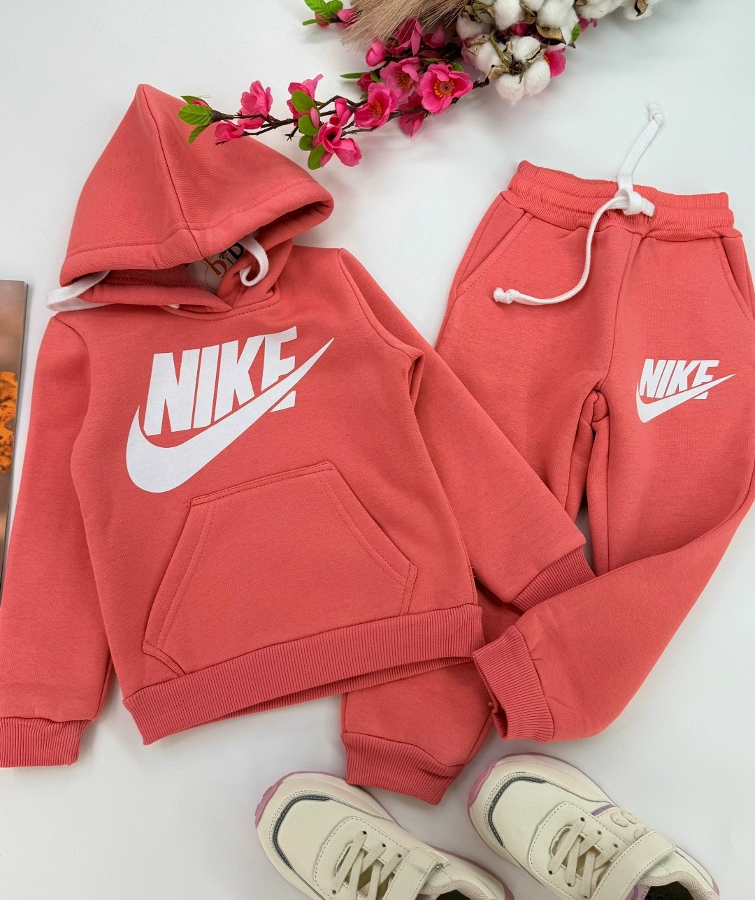 спортивные костюмы для девочек,детские комплекты,nike tracksuit,детский спортивный костюм найк девочке,костюм спортивный