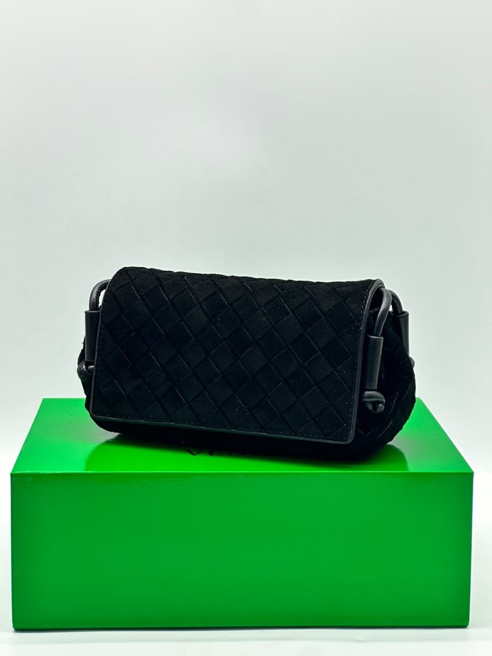 сумка женская bottega veneta,сумка bottega veneta,сумки боттега венета,сумка на плечо bottega veneta,сумка боттега венета замша
