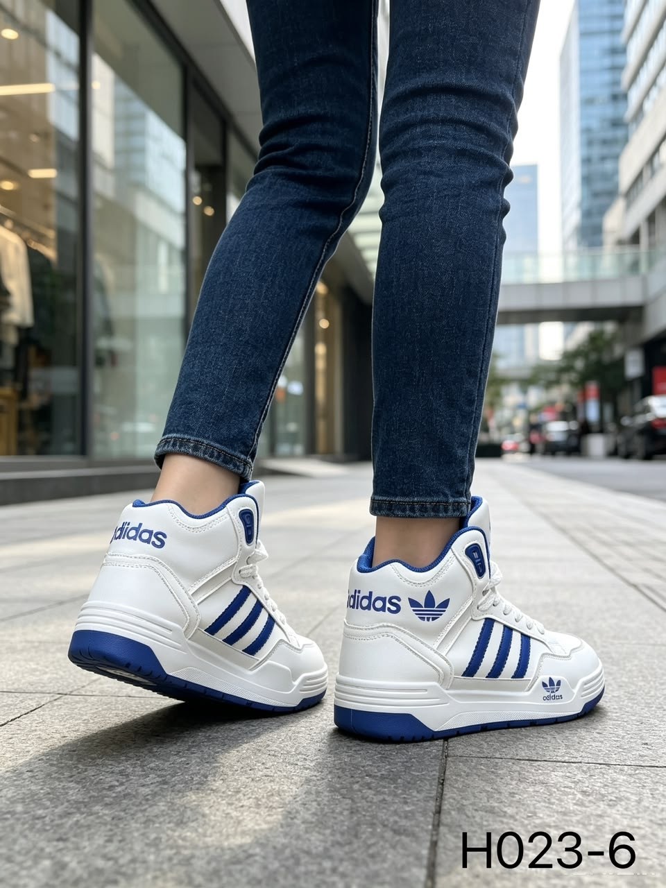 кроссовки adidas,кроссовки adidas original,зимние кроссовки adidas hoops 2.0 mid белые,кроссовки adidas forum refined white,кроссовки зимние adidas