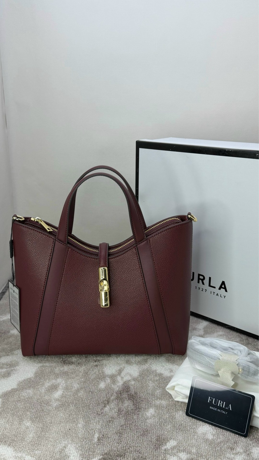 сумка furla,сумка женская furla,сумки,сумка тоут furla,сумка тоут прада белая