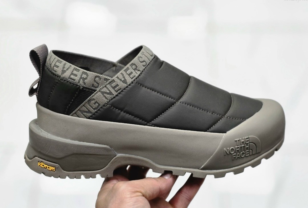 кроссовки the north face,кроссовки the north face thermoball traction mule v 'black',зимние кроссовки,мужские кроссовки,кроссовки
