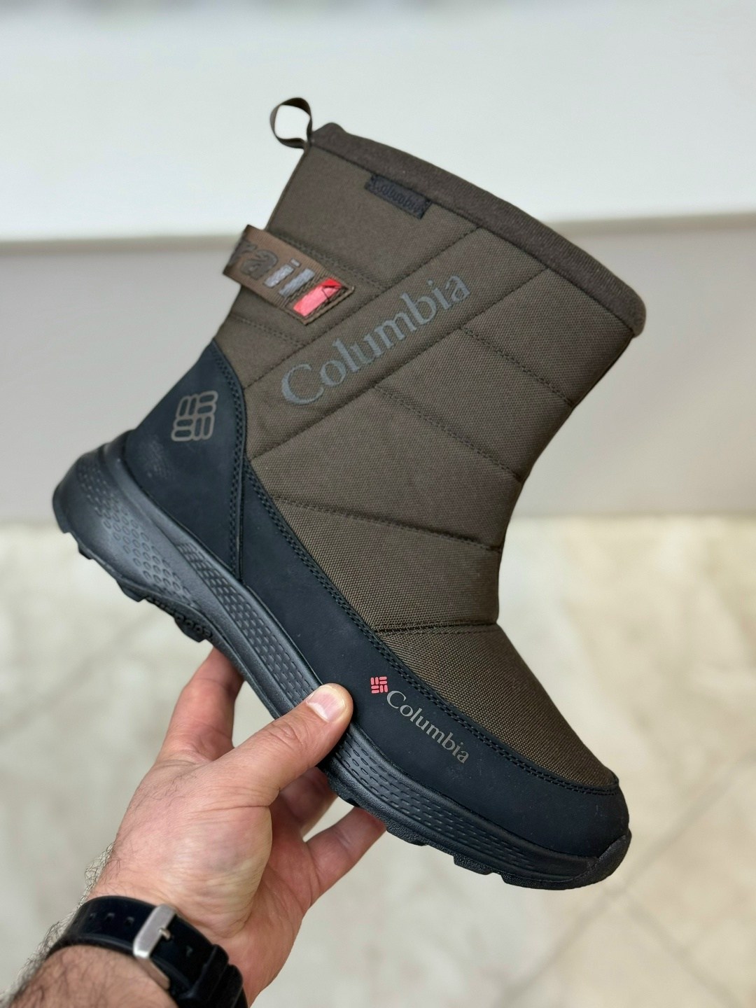 дутики columbia,мужские зимние дутик columbia,дутики columbia арт 5607,ботинки columbia,кроссовки мужские зимние columbia