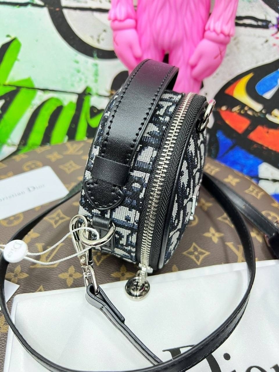 сумки диор,круглая сумка,dior сумка,dior bag,сумки стильные