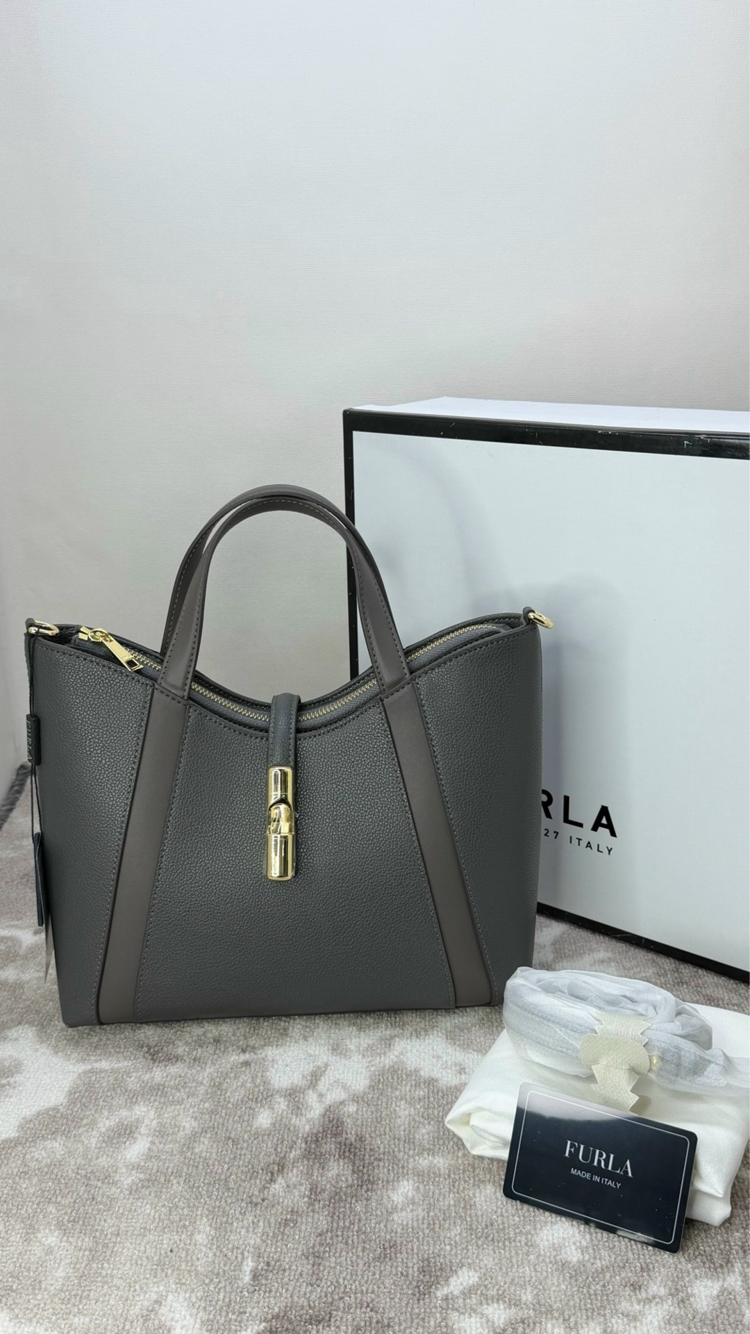 сумка furla,сумка женская furla,сумки,сумка тоут furla,сумка тоут прада белая