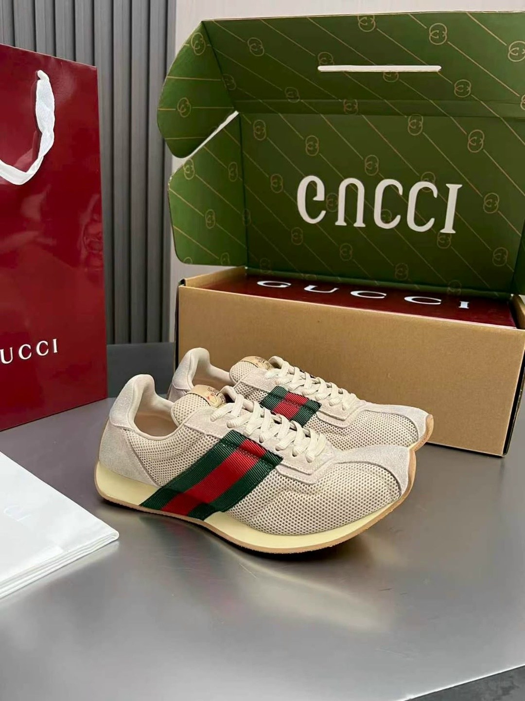 кроссовки gucci женские,кроссовки gucci,gucci кроссовки мужские,кроссовки гуччи зеленые,кроссовки гуччи
