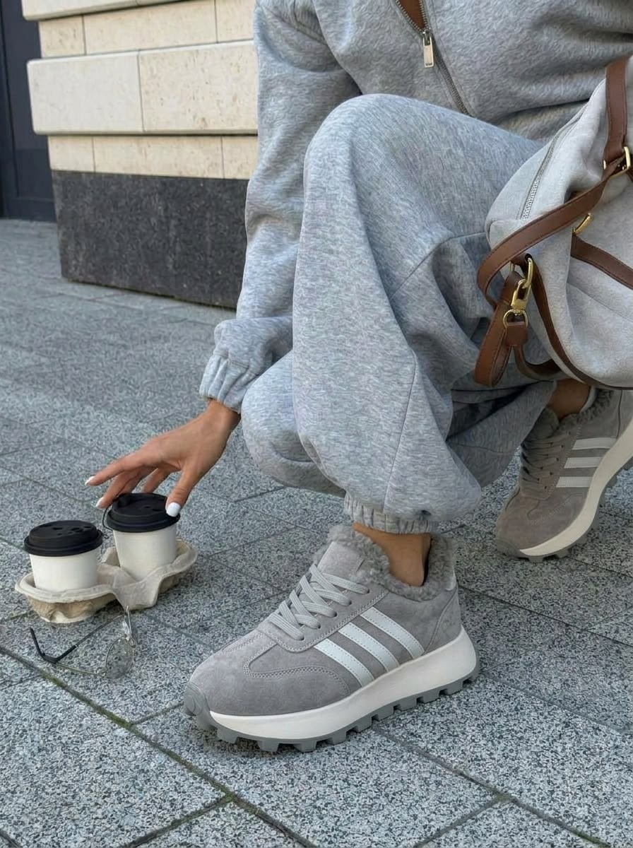 ,женские кроссовки,кроссовки adidas,кроссовки теплые, для девушек
