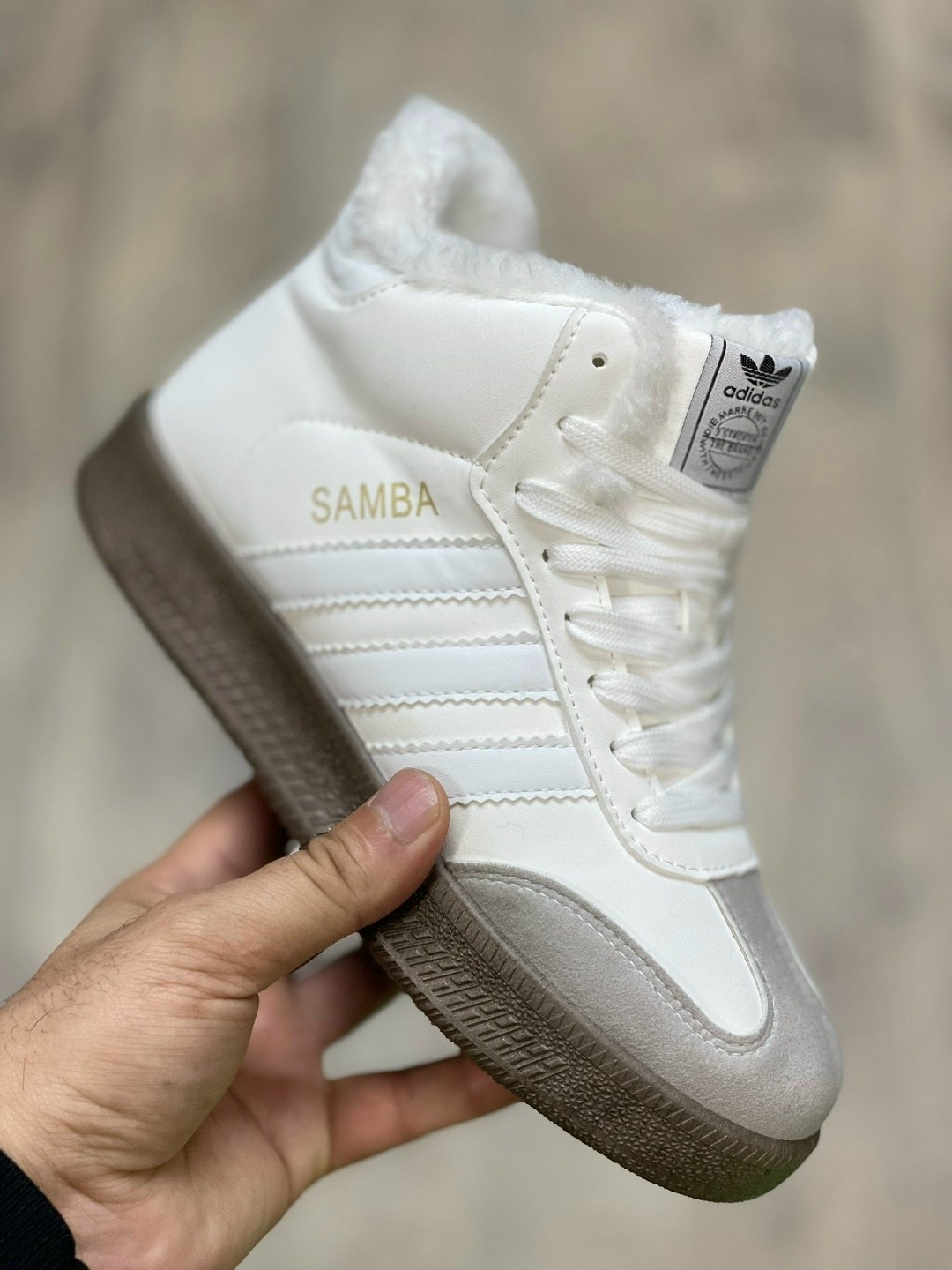 кроссовки высокие adidas samba зимние с мехом,,кроссовки женские зимние высокие adidas,кроссовки adidas samba,кроссовки женские