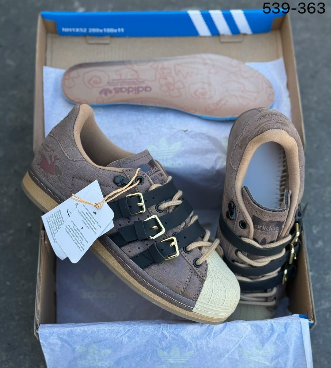 кроссовки adidas superstar,кроссовки adidas superstar rabbit hole brown,спортивная  ad originals superstar adidas,,адидас супер стар