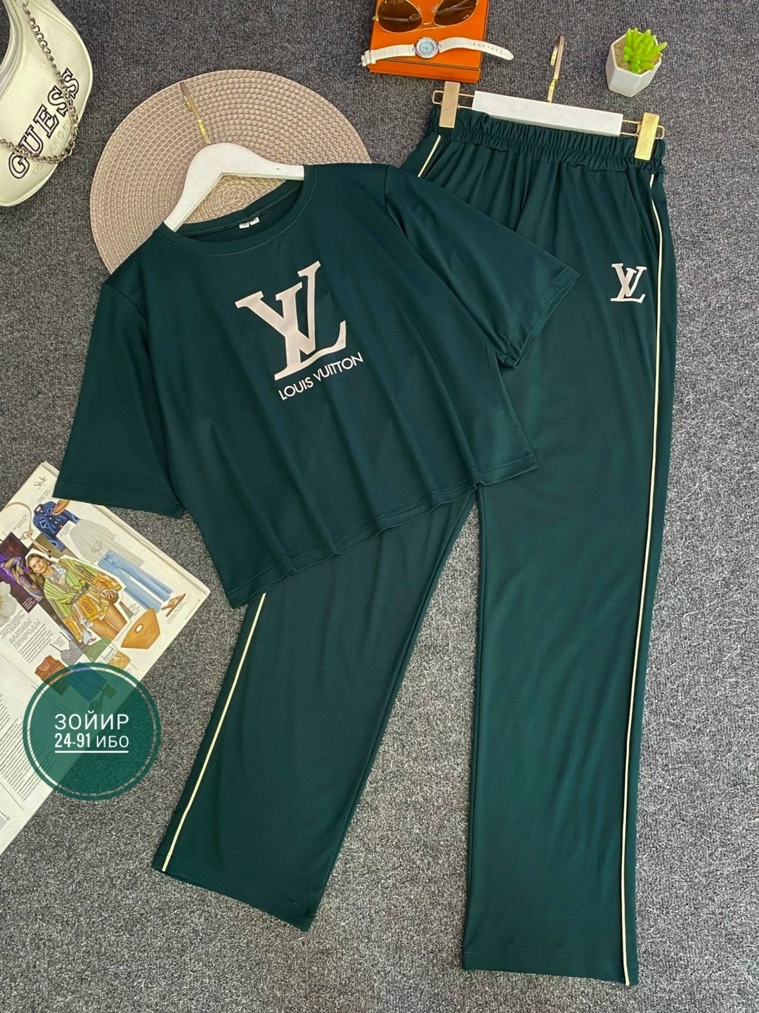 спортивные костюмы женские,костюм двойка louis vuitton,костюм двойка женская,женские костюмы,спортивные костюм