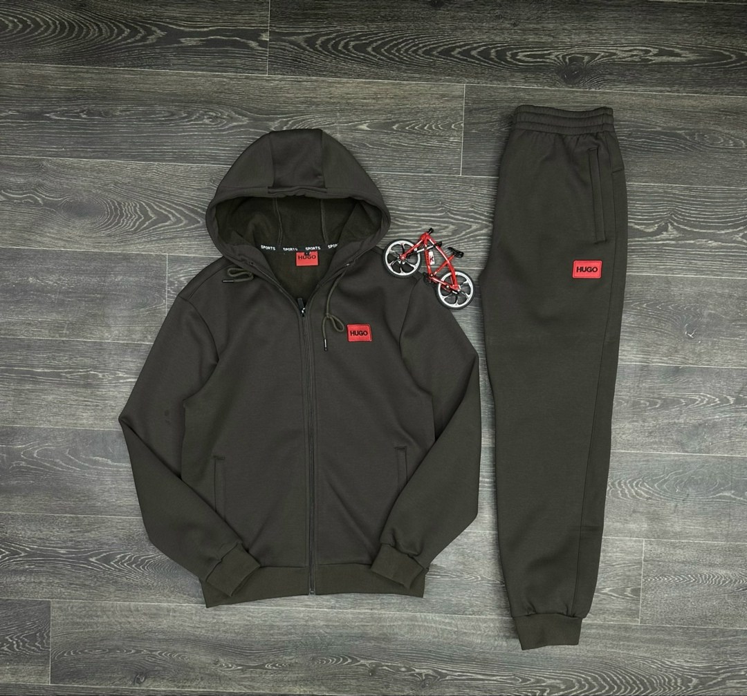 спортивный костюм hugo boss,спортивный костюм hugo,мужской спортивный костюм,спортивный костюм,спортивные костюмы для мужчин