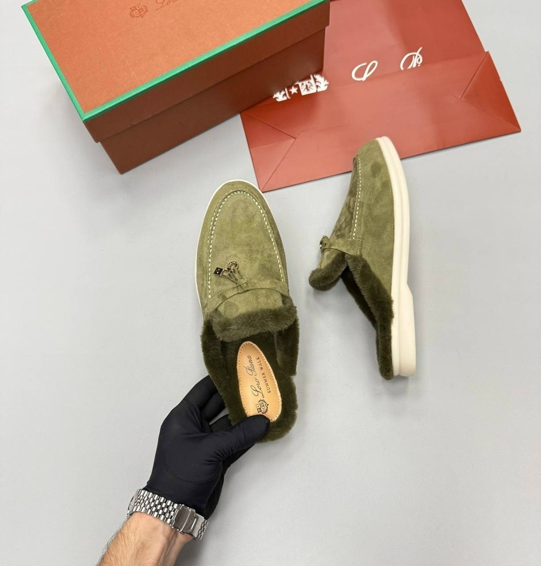 ,лоферы loro piana,лоферы женские loro piana,мюли с мехом,loro piana замшевые лоферы summer charms walk