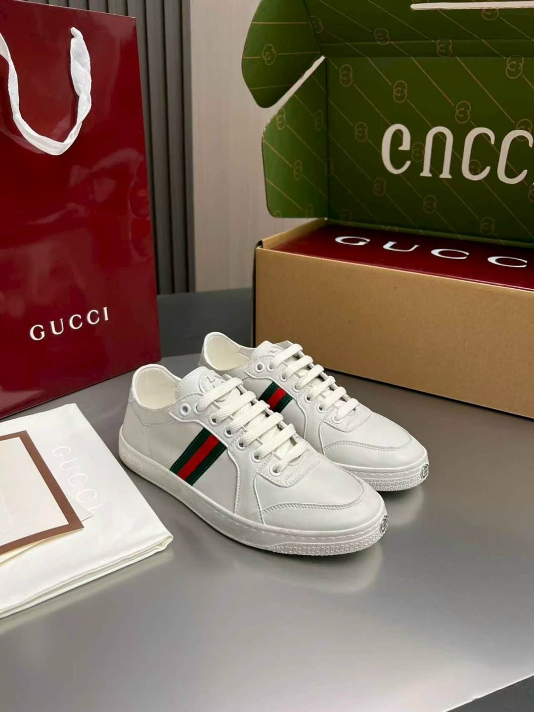 кеды гуччи мужские оригинал,gucci кроссовки,,gucci кроссовки мужские,гуччи кроссовки