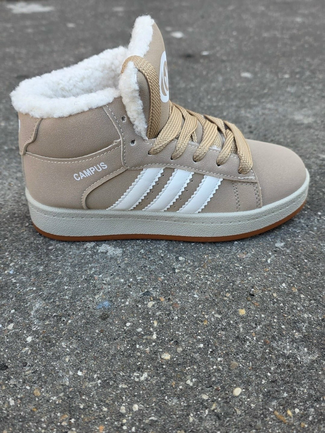 зимние кроссовки adidas campus высокие с мехом,кроссовки зимние adidas campus,зимние кроссовки adidas campus high,кроссовки adidas campus 00s зимние с мехом,зимние кроссовки adidas