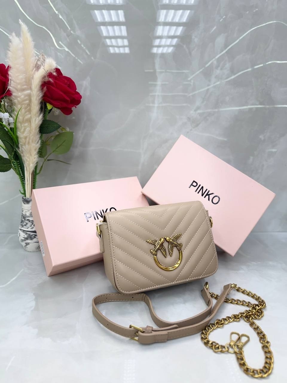сумка pinko,pinko сумка на плечо,сумка женская pinko,кожаная сумка pinko,pinko сумка на плечо кросс-боди