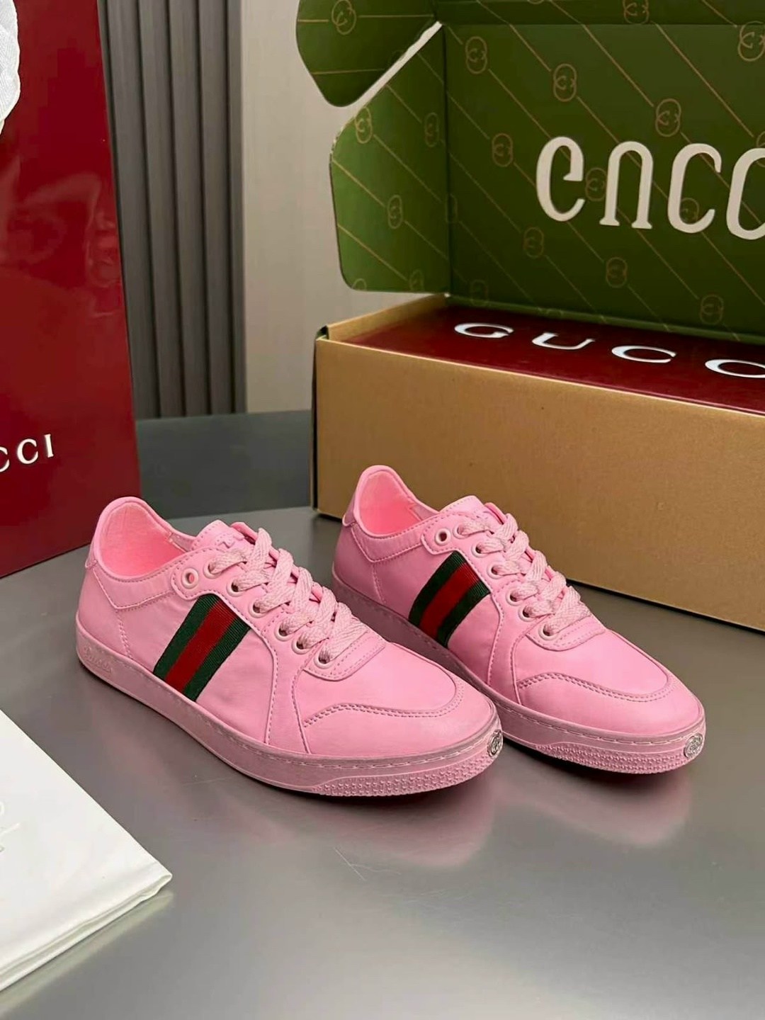 кеды гуччи мужские оригинал,gucci кроссовки,,gucci кроссовки мужские,гуччи кроссовки