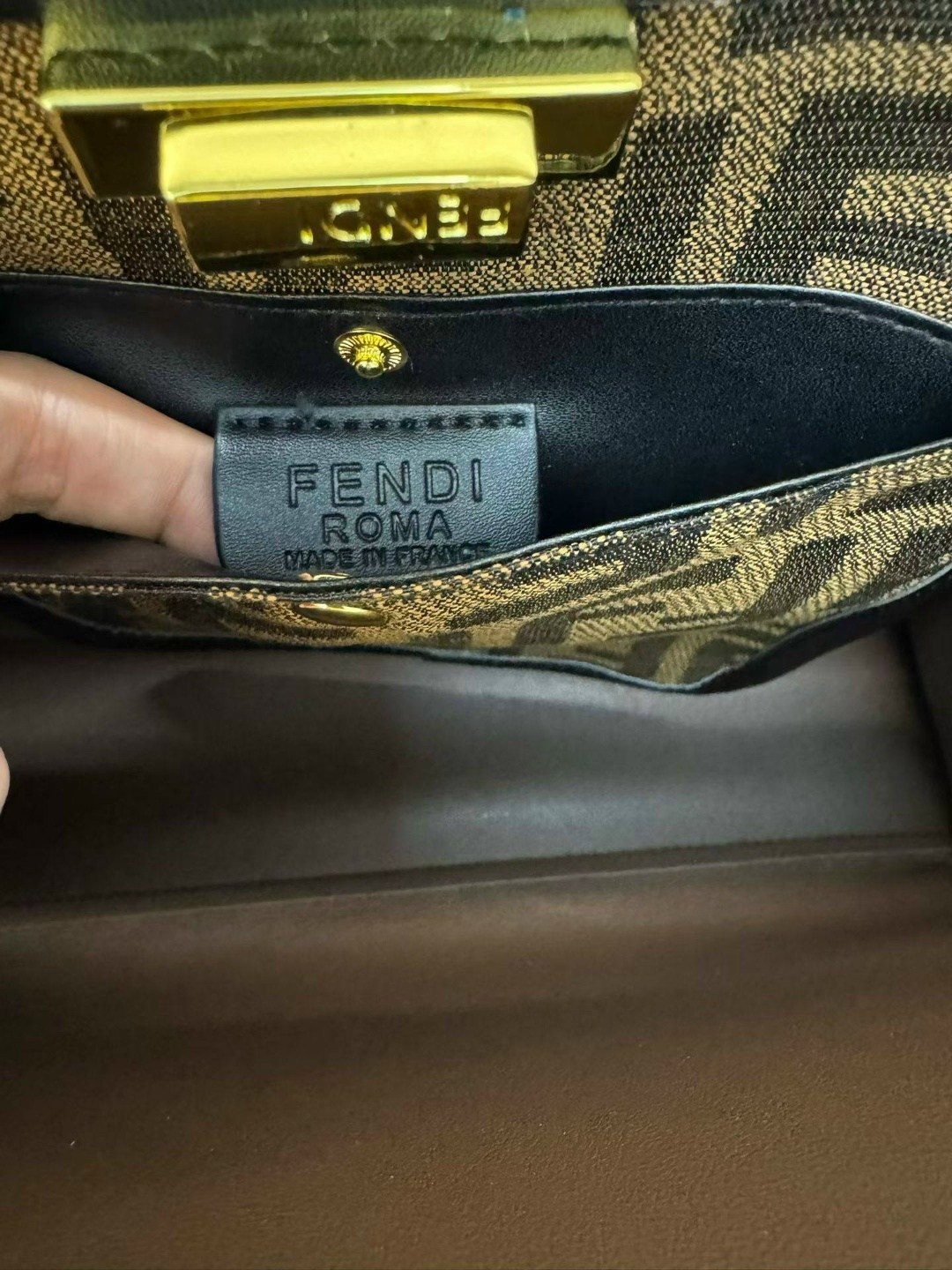 сумка fendi,сумка фенди,женская сумка fendi peekaboo черная,фенди фенди сумка,женская сумка fendi