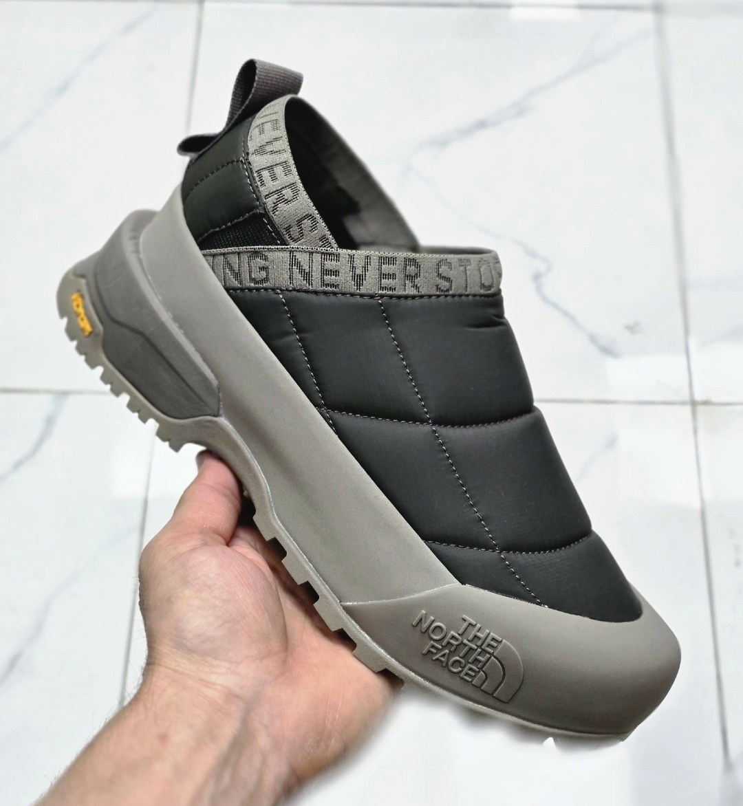 кроссовки the north face,кроссовки the north face thermoball traction mule v 'black',зимние кроссовки,мужские кроссовки,кроссовки