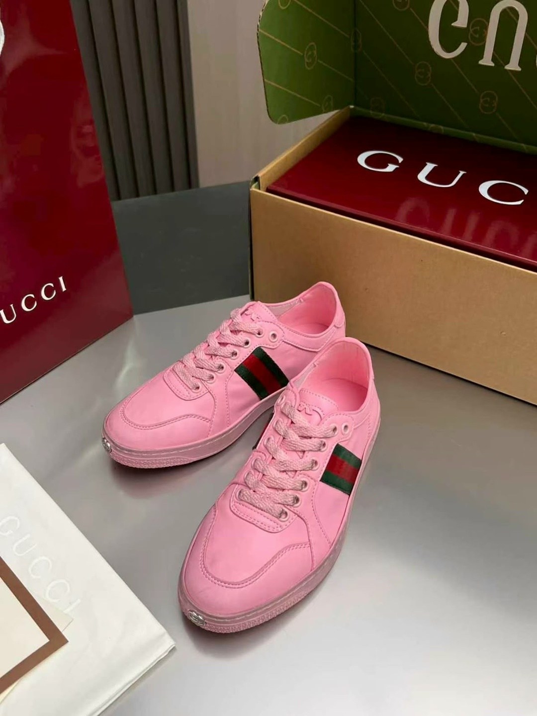 кеды гуччи мужские оригинал,gucci кроссовки,,gucci кроссовки мужские,гуччи кроссовки