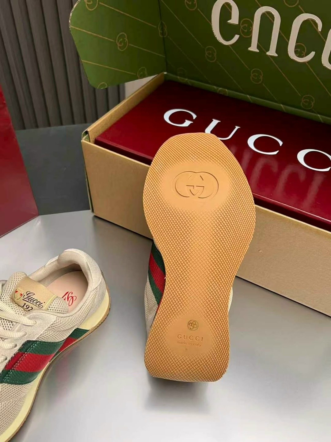 кроссовки gucci женские,кроссовки gucci,gucci кроссовки мужские,кроссовки гуччи зеленые,кроссовки гуччи