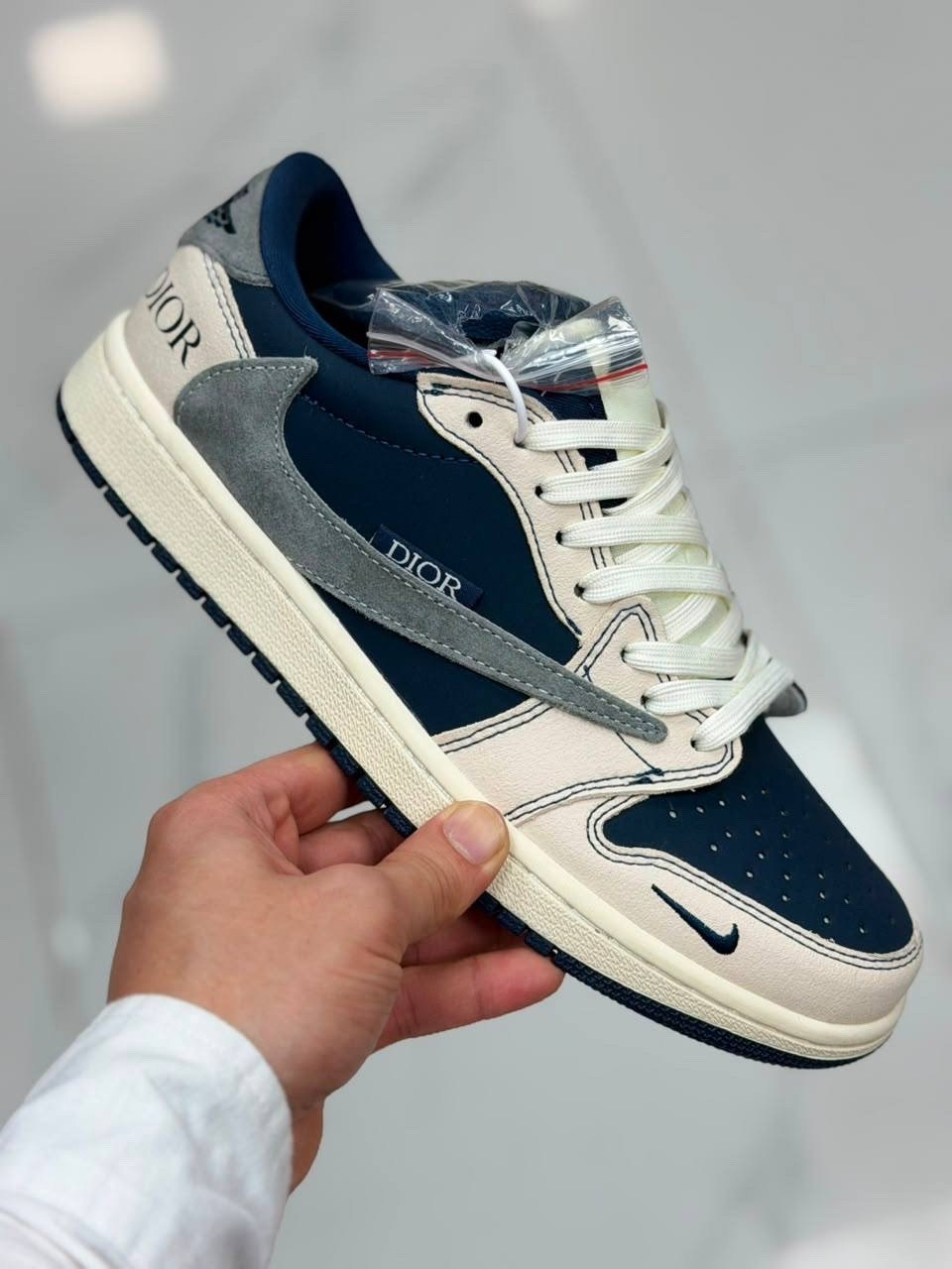 кроссовки nike travis scott x air jordan 1,кроссовки,кроссовки мужской,кроссовки travis scott x air jordan 1 low,кроссовки travis scott