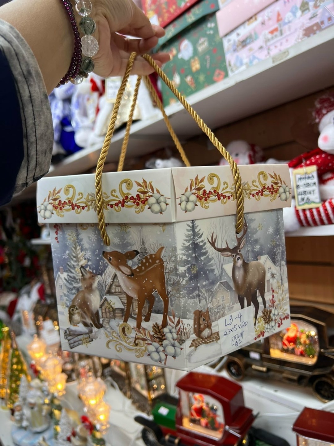 подарочная новогодняя коробка,коробка новогодняя,новогодние подарочные наборы,коробка подарочная новогодняя «рождественский город» 34×14×35.5 см,новогодние коробки