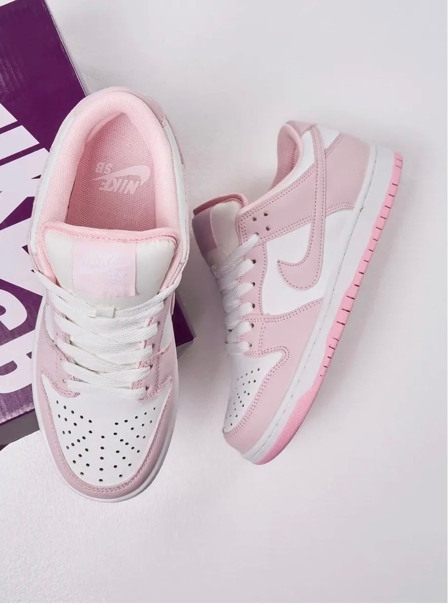 розовый nike,nike dunk low gs 'triple pink',женские кроссовки,кроссовки найк розовые,кроссовки