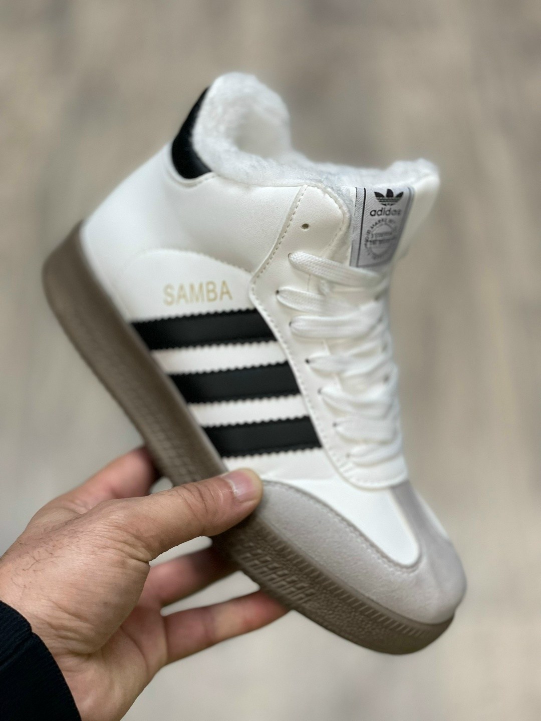 кроссовки высокие adidas samba зимние с мехом,,кроссовки женские зимние высокие adidas,кроссовки adidas samba,кроссовки женские