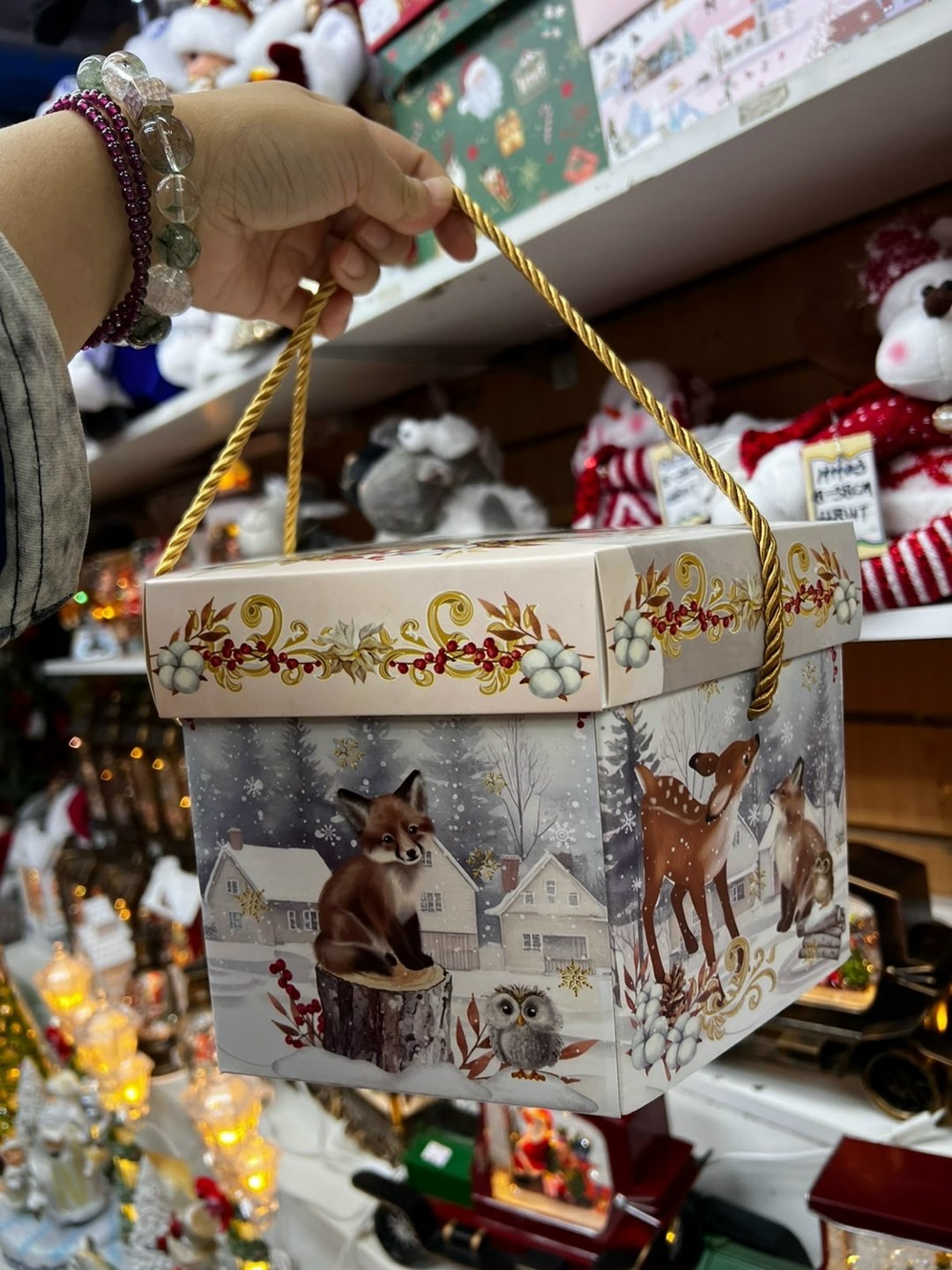 подарочная новогодняя коробка,коробка новогодняя,новогодние подарочные наборы,коробка подарочная новогодняя «рождественский город» 34×14×35.5 см,новогодние коробки