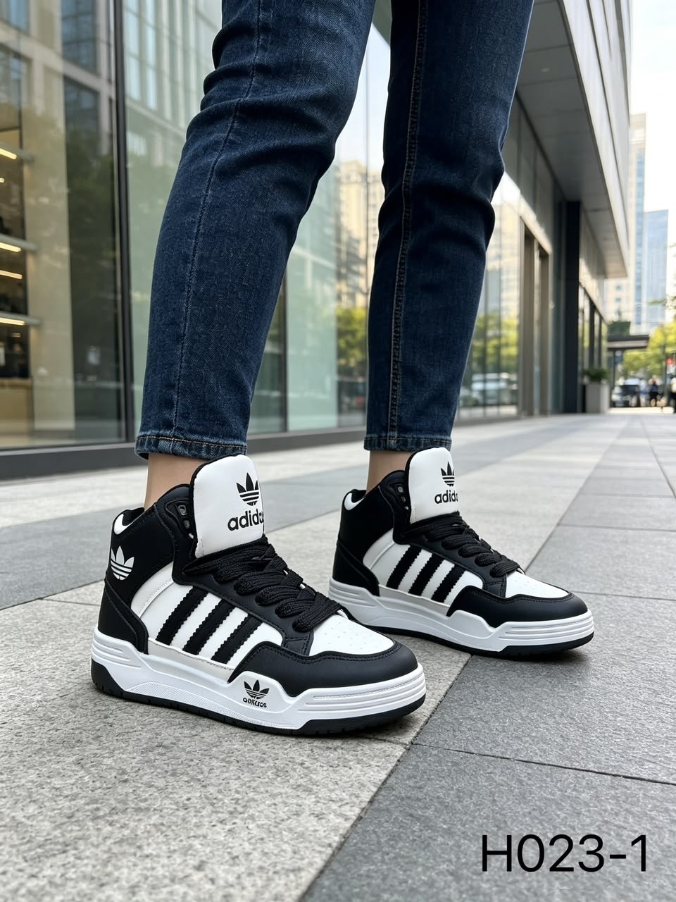 кроссовки adidas,кроссовки adidas original,зимние кроссовки adidas hoops 2.0 mid белые,кроссовки adidas forum refined white,кроссовки зимние adidas